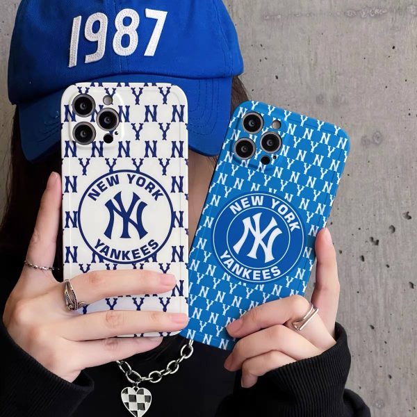 قاب NewYork yankees برای آیفون