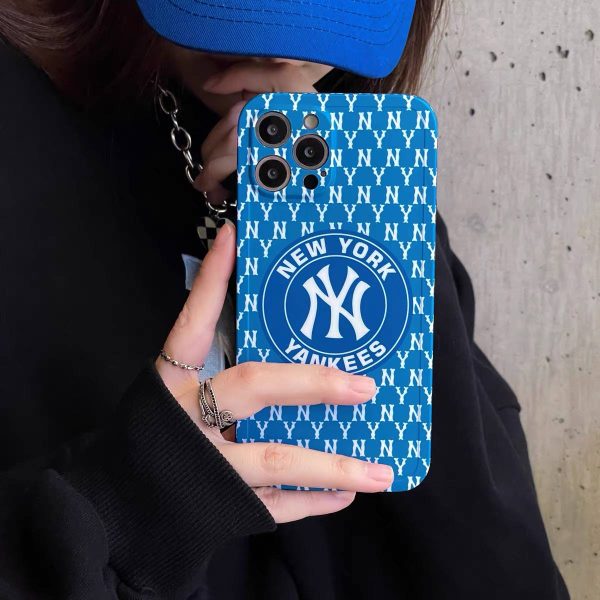 قاب NewYork yankees برای آیفون