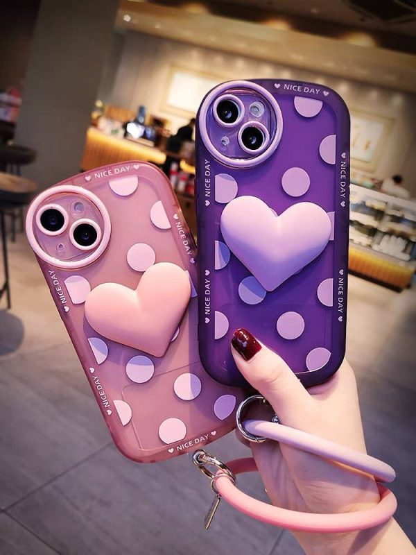 قاب Heart Dots النگویی برای آیفون