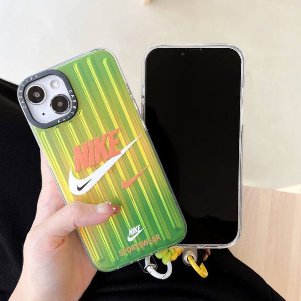 قاب نایک یانگکیت Nike Young Kit برای آیفون