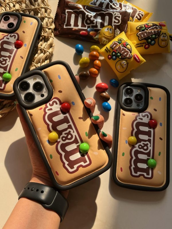 قاب M&M برای آیفون